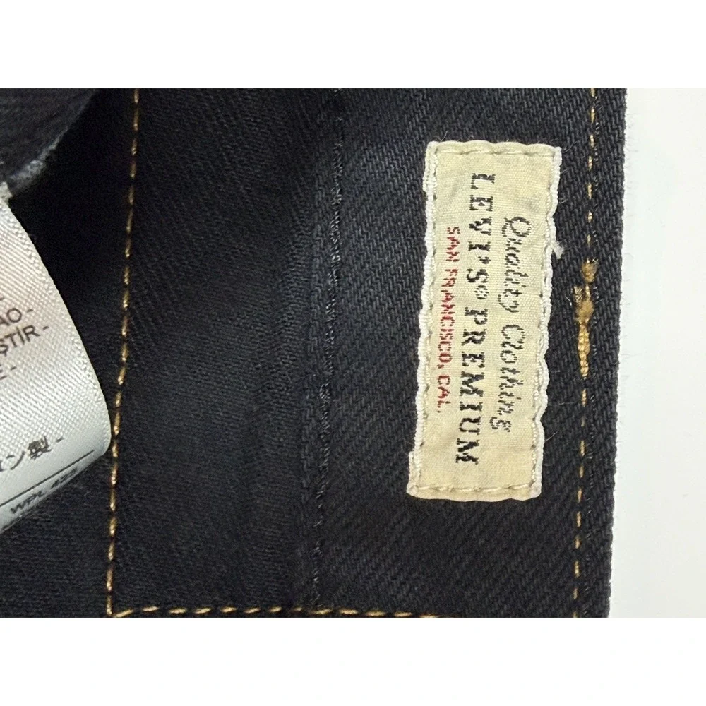 Levis clean ready